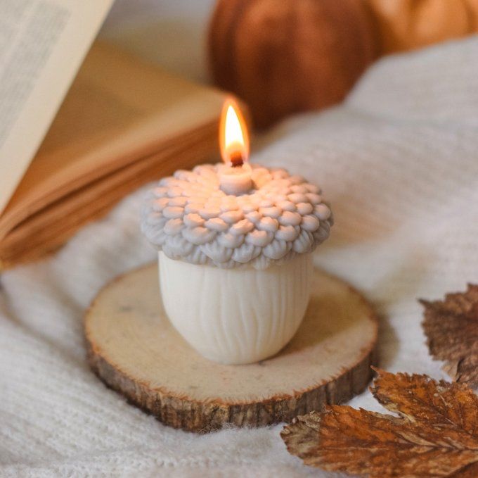 BOUGIE EN FORME DE GLAND