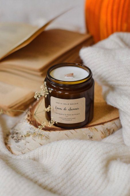 Bougie parfumée “Lueur de cheminée” — Safran, Oliban, Cuir & Bois
