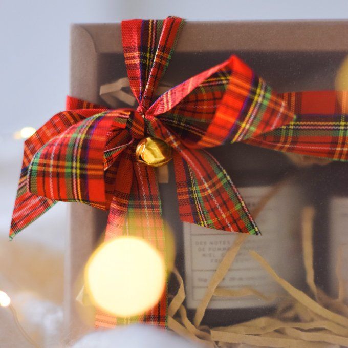 Coffret 3 bougies parfumées – Collection de Noël : Gingerbread, Noël Chatoyant & Holly Jolly