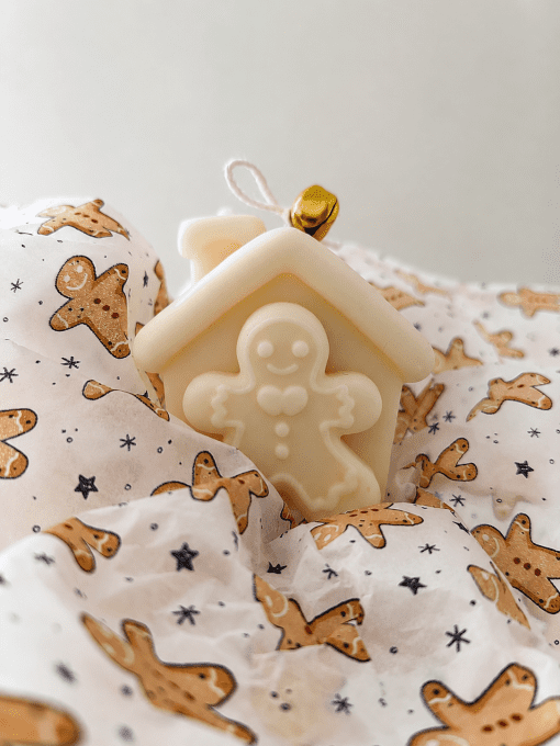 Bougie décorative "Maison Pain d'épices" – Édition de Noël 