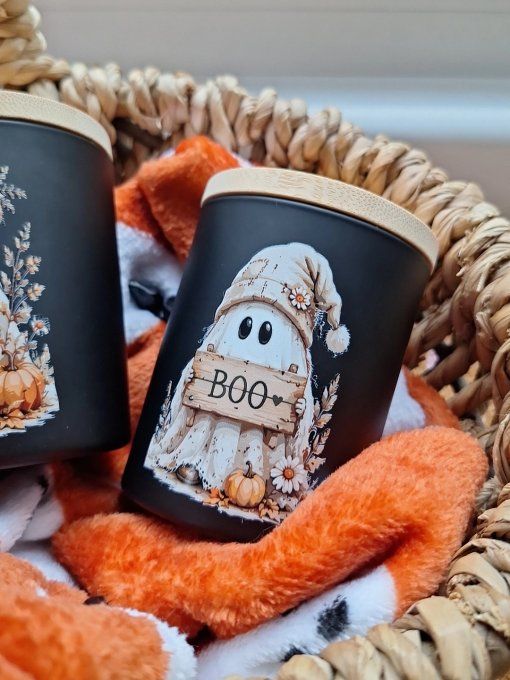 Bougie parfumée « Les Fantômes d’Automne » contenant noir - 160 grammes