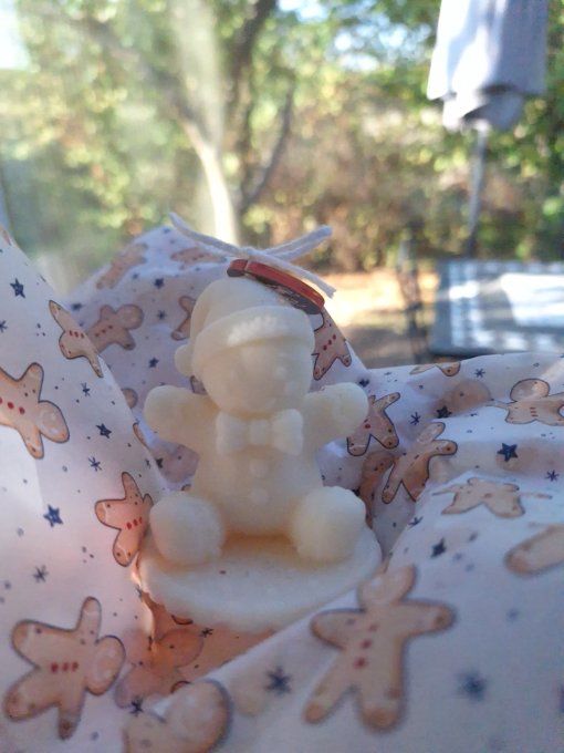 Bougie décorative "Bonhomme sur biscuit" – Édition de Noël 