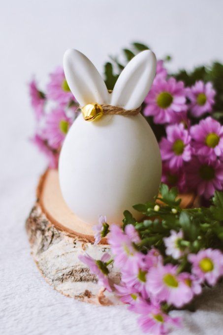 Décoration en plâtre lapin de Pâques 