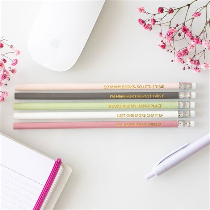 Lot de 5 crayons inspirés de la littérature
