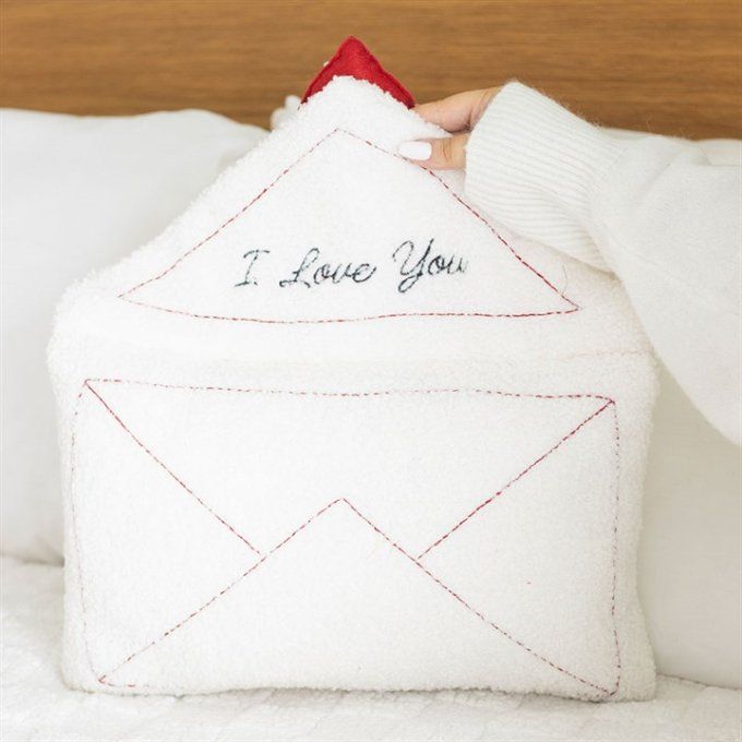 Coussin Boucle Lettre d'Amour