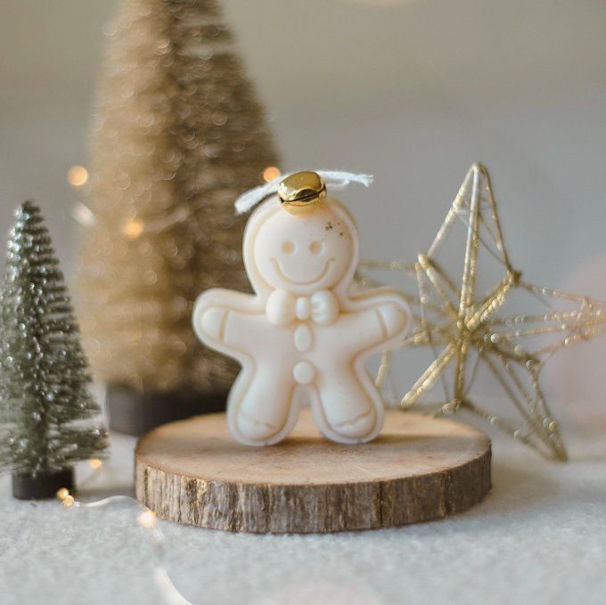 Bougie Gingerbread avec sa clochette