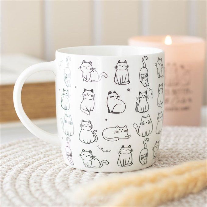 Tasse blanche à imprimé chat
