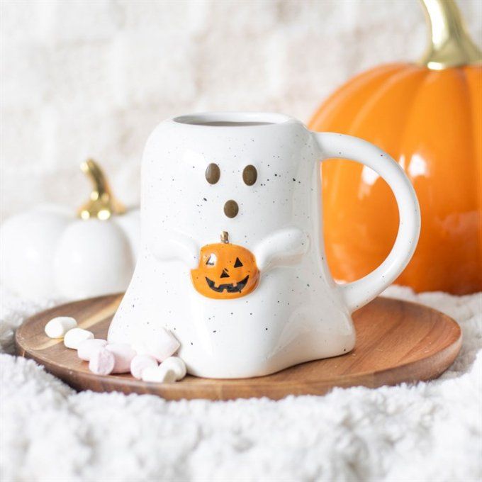 Tasse en forme de fantôme avec citrouille