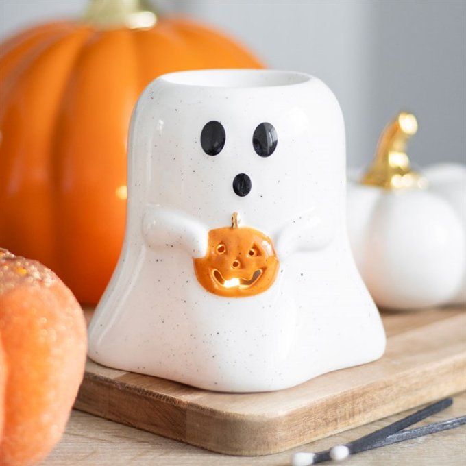 Brûleur en forme de fantôme avec citrouille